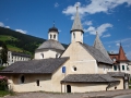 15.07.2009, Sonnenburg / Südtirol, Die Altöttinger- und Grabeskirche zu Innichen