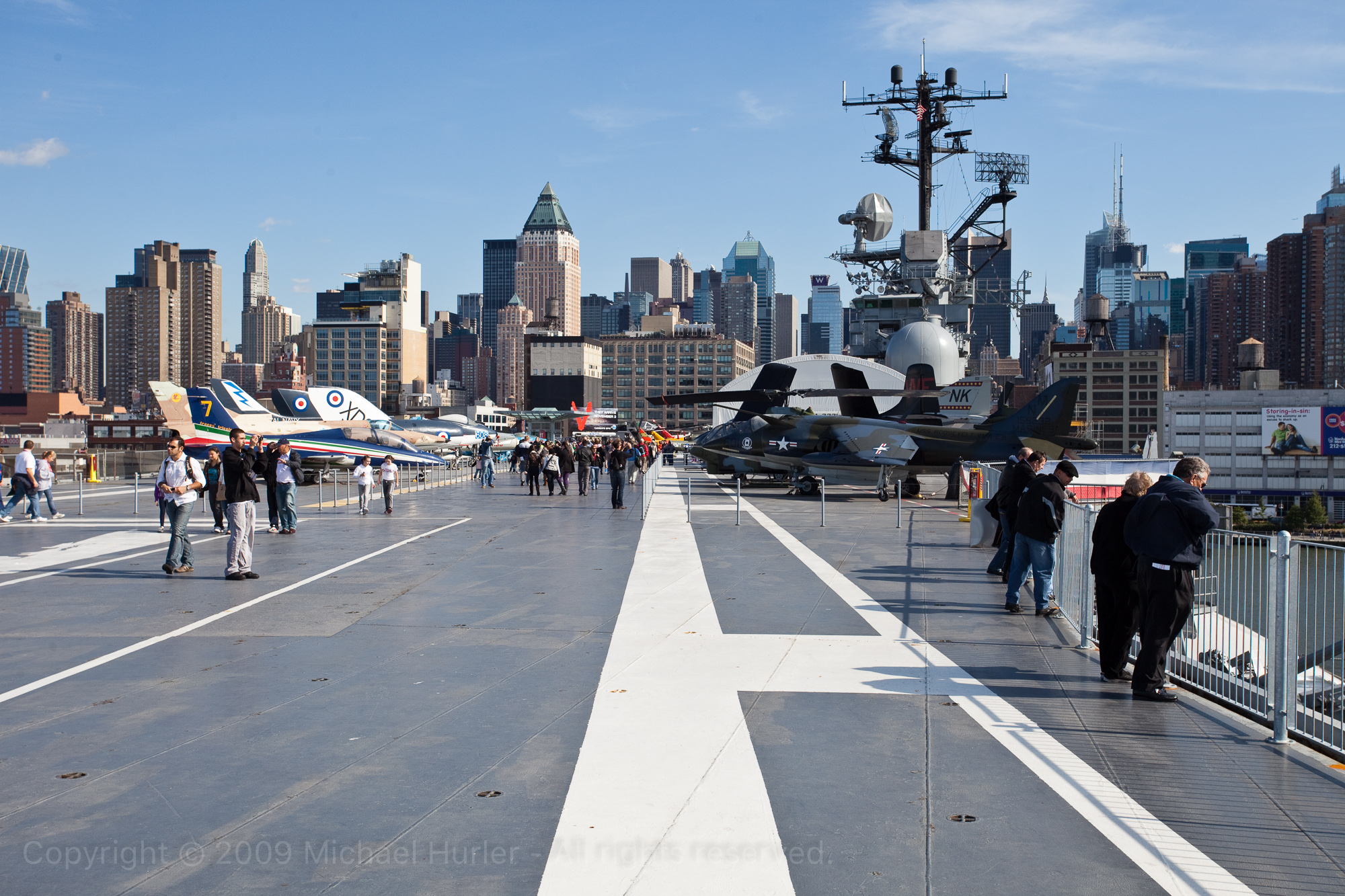 11.10.2009, New York und Chicago, Auf der USS Intrepid