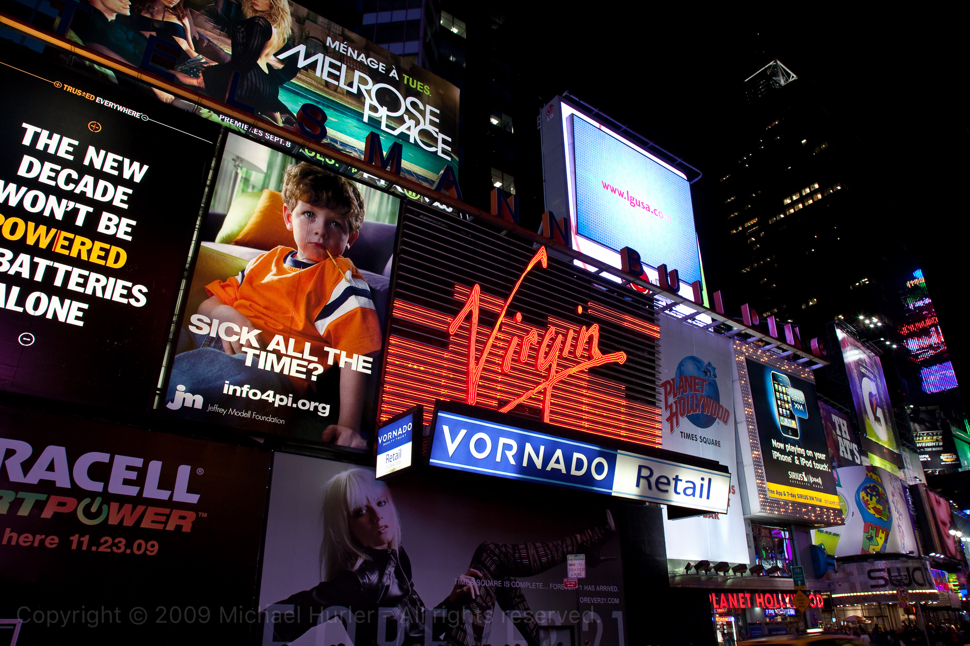 13.10.2009, New York und Chicago, Am Times Square by Night